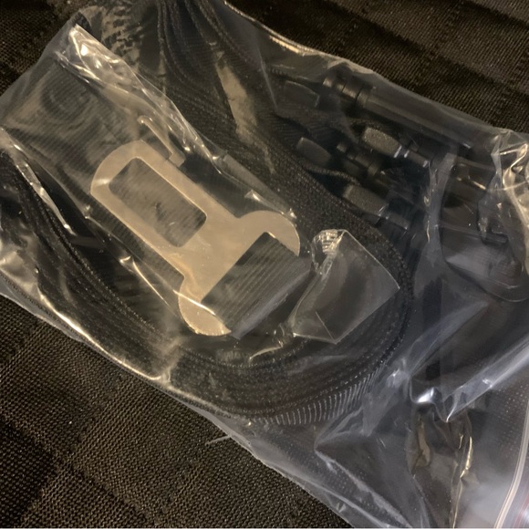 X-LargeHonest Back Seat Extender for Dogs, 57.4W 30.3L  Hard Bottom NWT - Picture 12 of 15